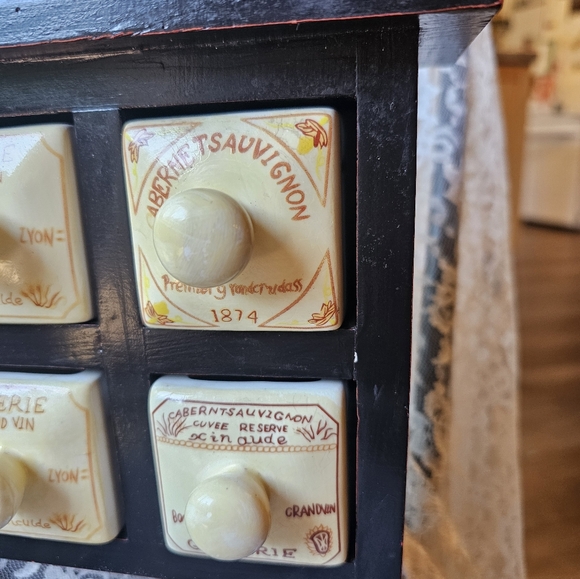 Vintage style French apothecary mini spice cabinet - Picture 7 of 16